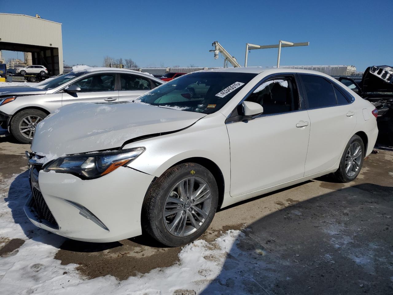 TOYOTA CAMRY LE 2016