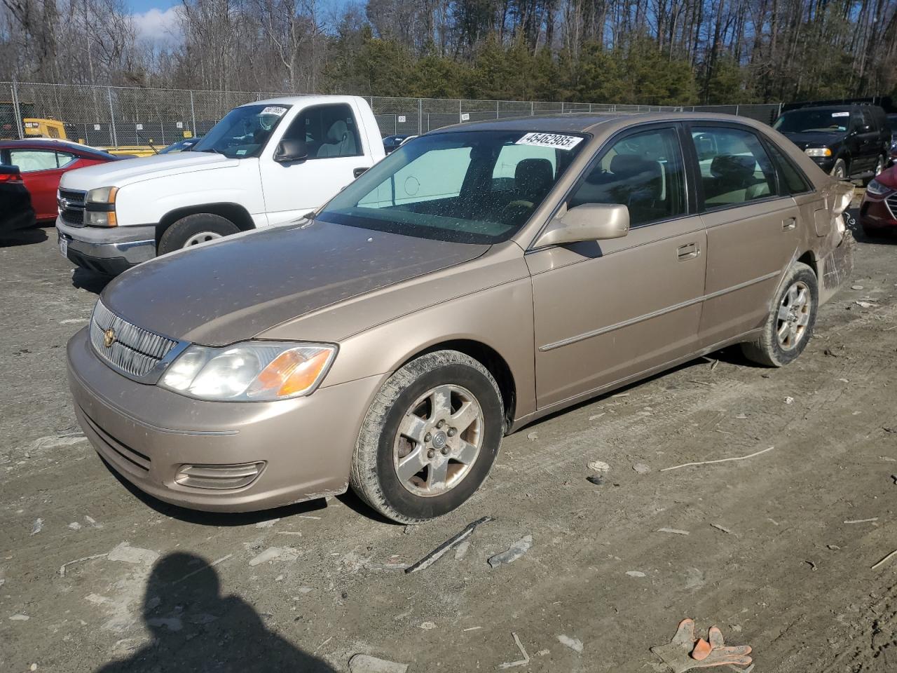 TOYOTA AVALON XL 2001