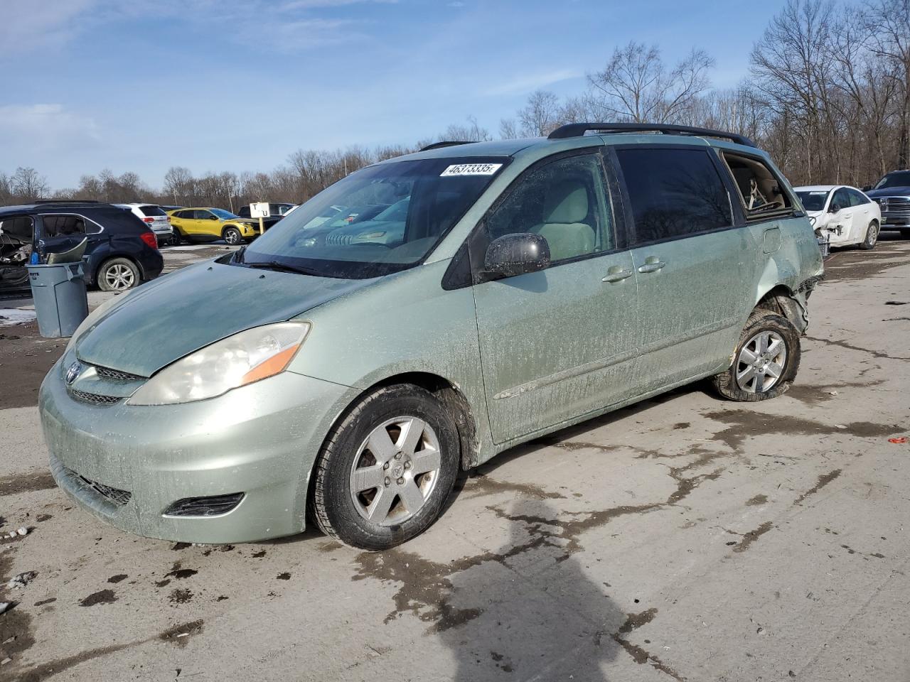 TOYOTA SIENNA CE 2009