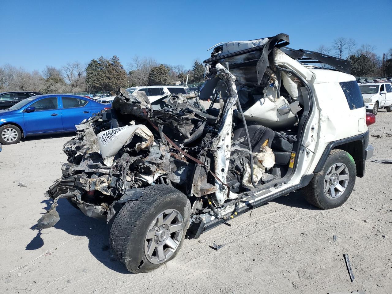 TOYOTA FJ CRUISER 2014