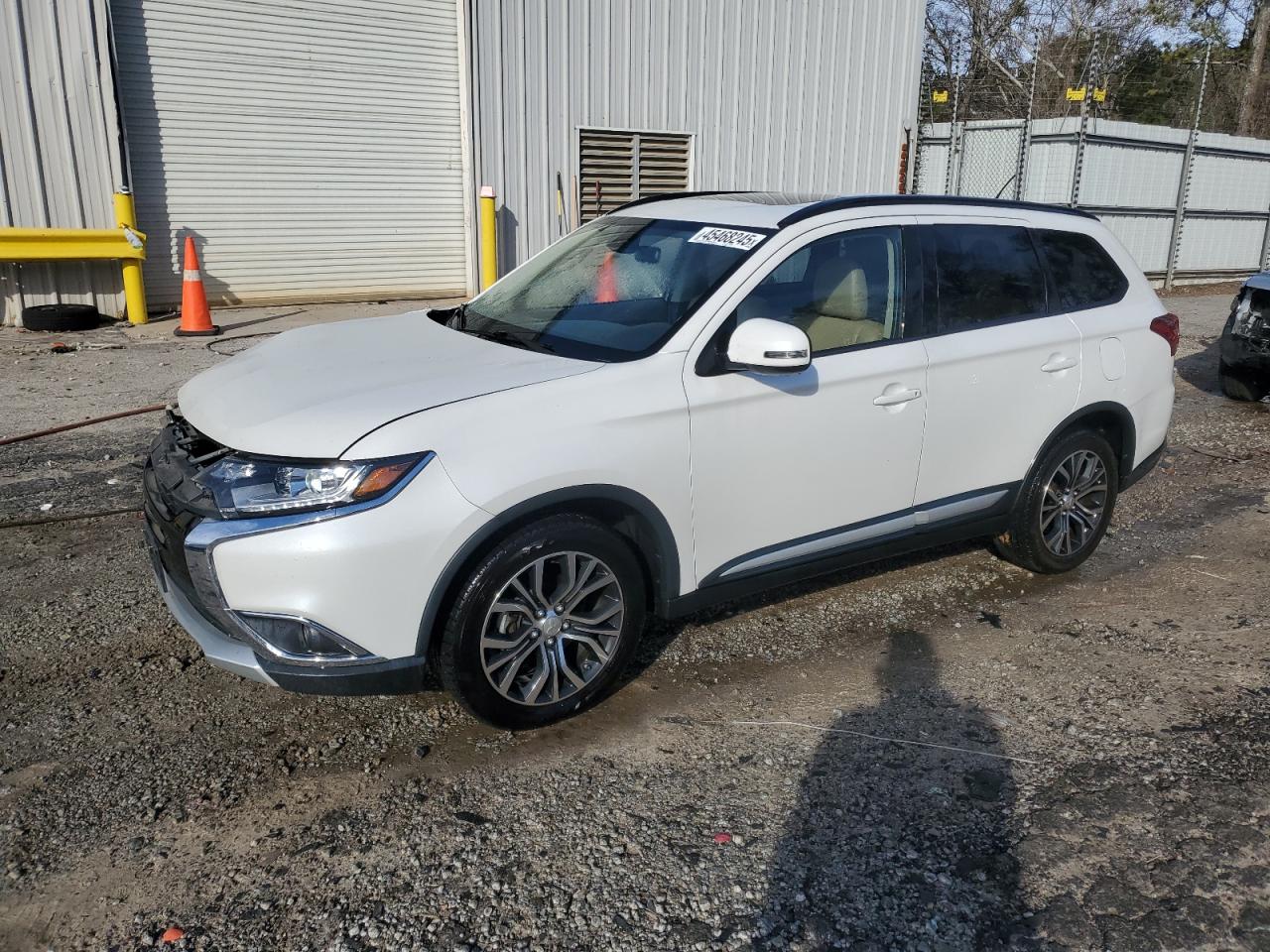 MITSUBISHI OUTLANDER 2016