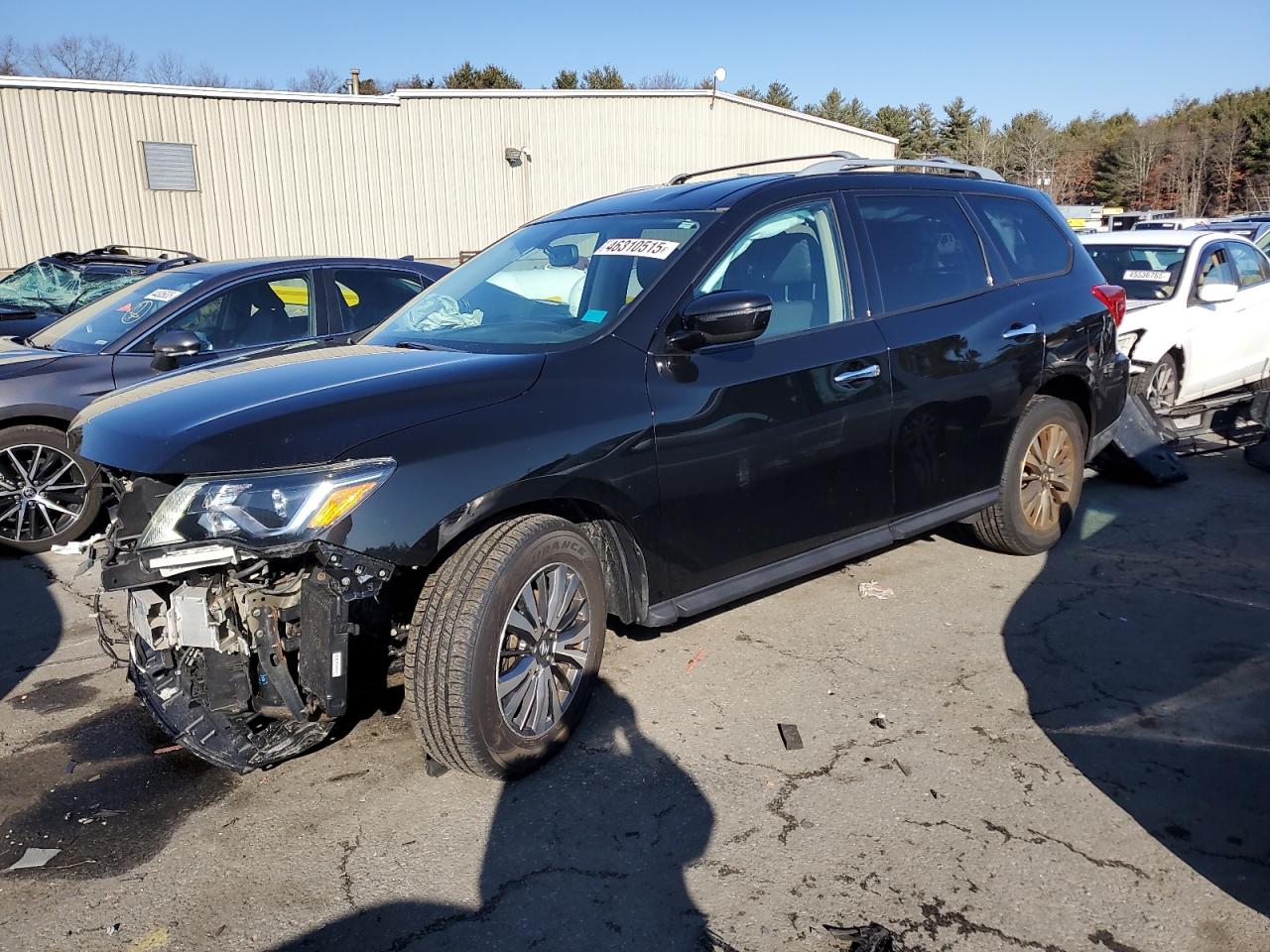 NISSAN PATHFINDER 2018