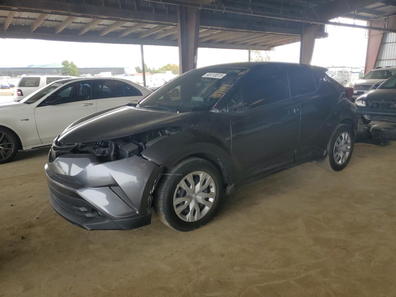 TOYOTA C-HR XLE 2019