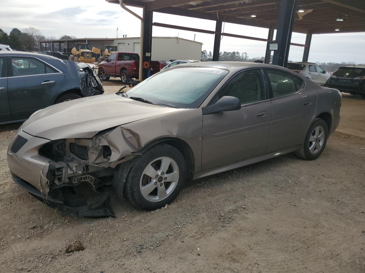 PONTIAC GRAND PRIX 2006