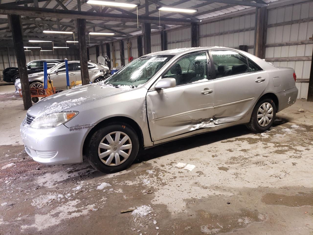 TOYOTA CAMRY LE 2006