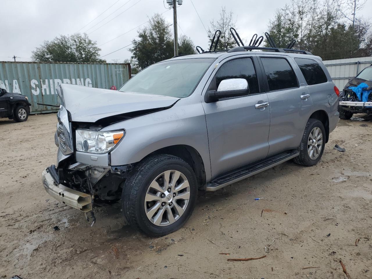 TOYOTA SEQUOIA LI 2010