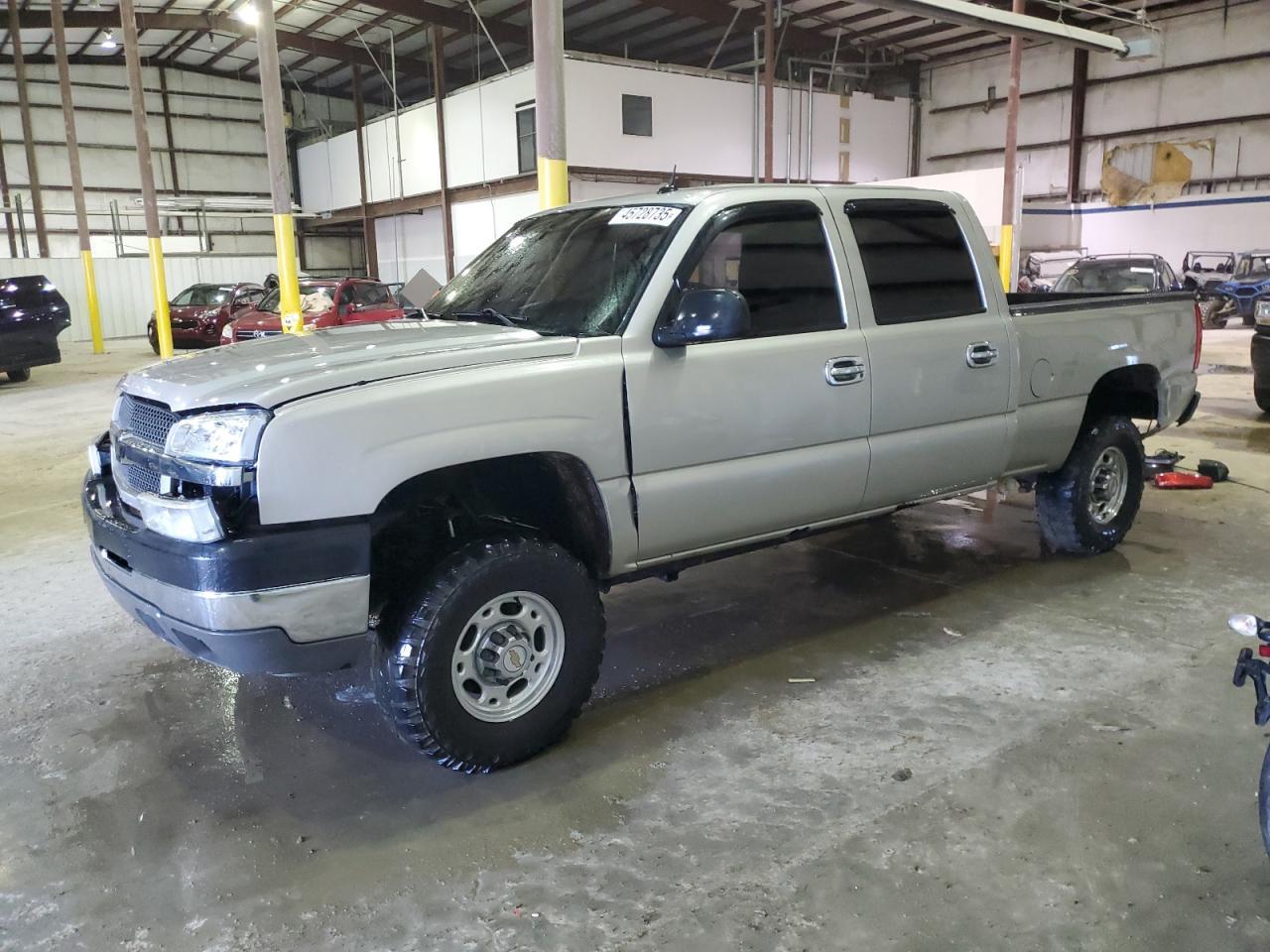 CHEVROLET SILVERADO 2004
