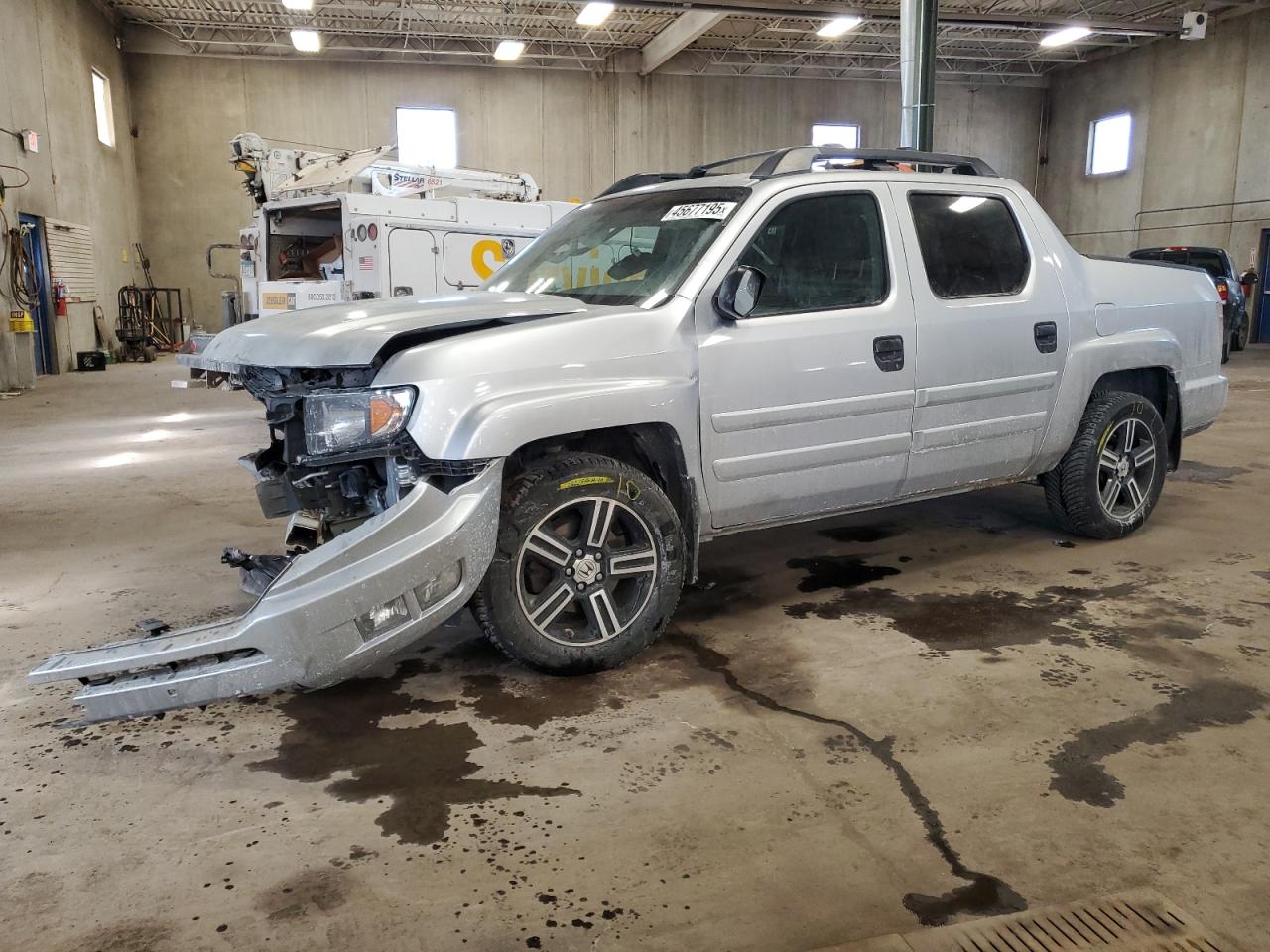 HONDA RIDGELINE 2013