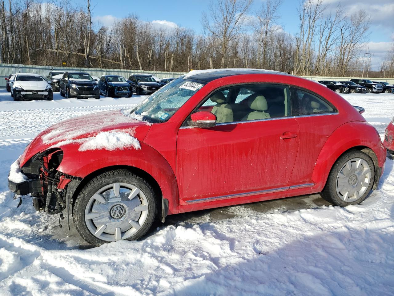 VOLKSWAGEN BEETLE SE 2018
