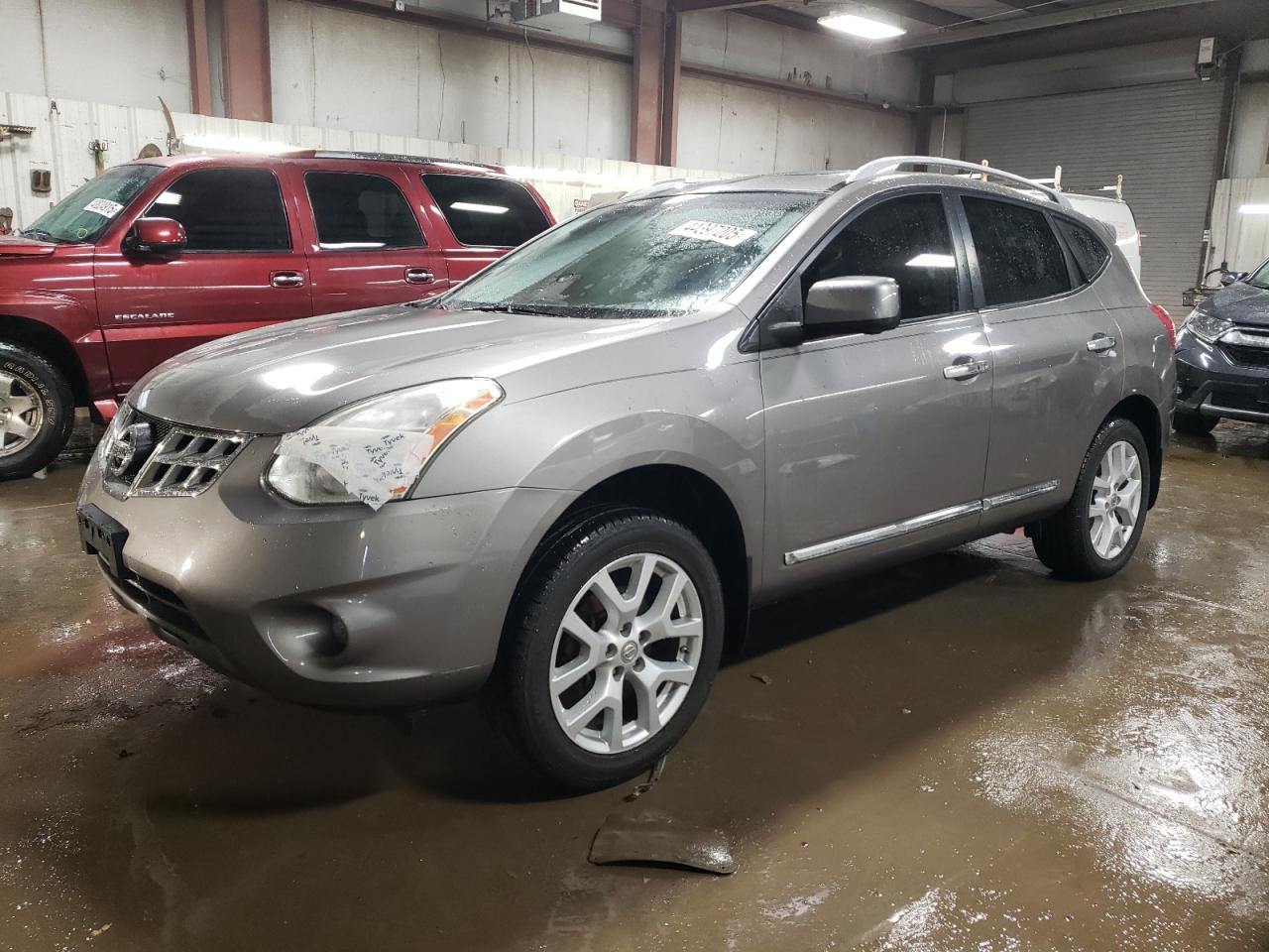 NISSAN ROGUE S 2012