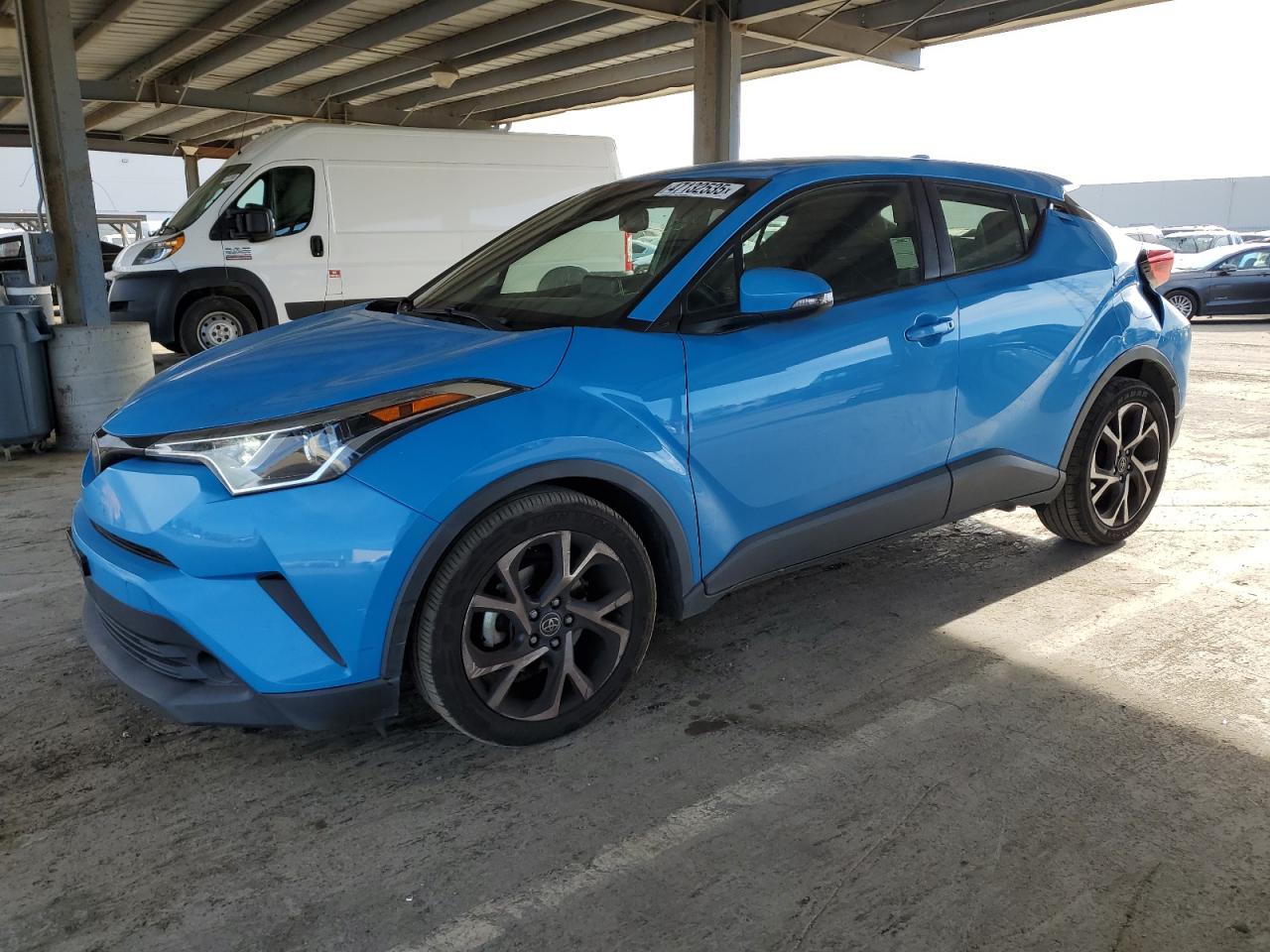 TOYOTA C-HR XLE 2019