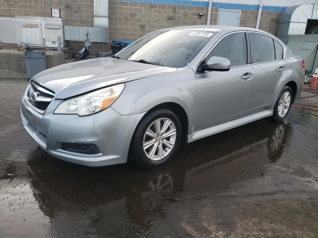 SUBARU LEGACY 2.5 2011