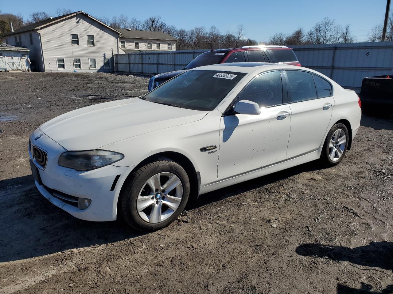 BMW 535 XI 2011