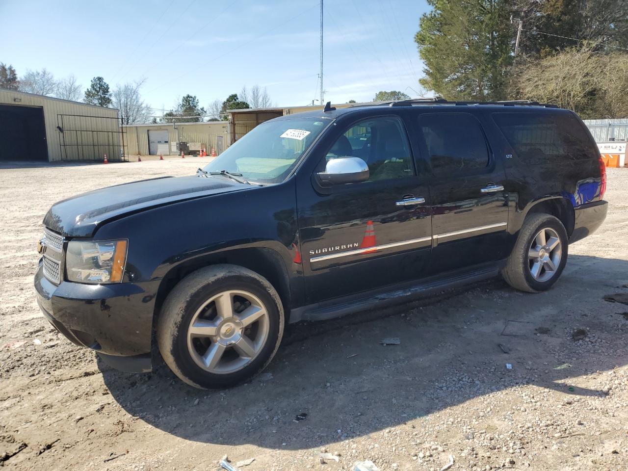 CHEVROLET SUBURBAN K 2014