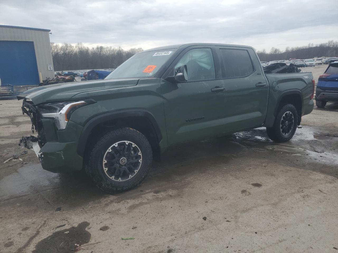 TOYOTA TUNDRA CRE 2022
