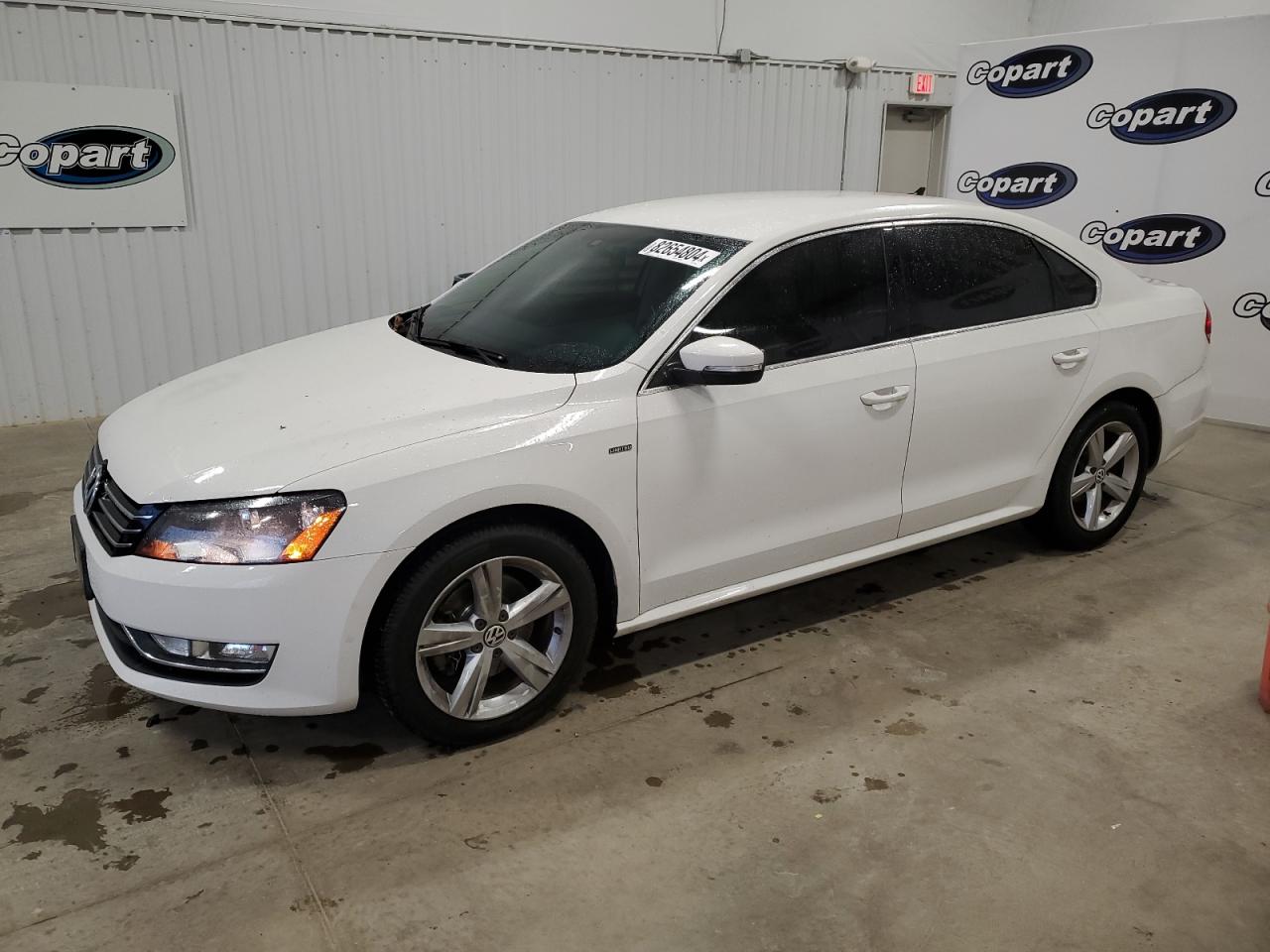VOLKSWAGEN PASSAT S 2015