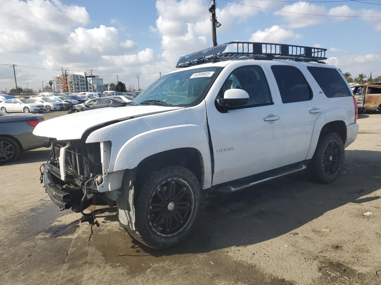 CHEVROLET TAHOE 2011