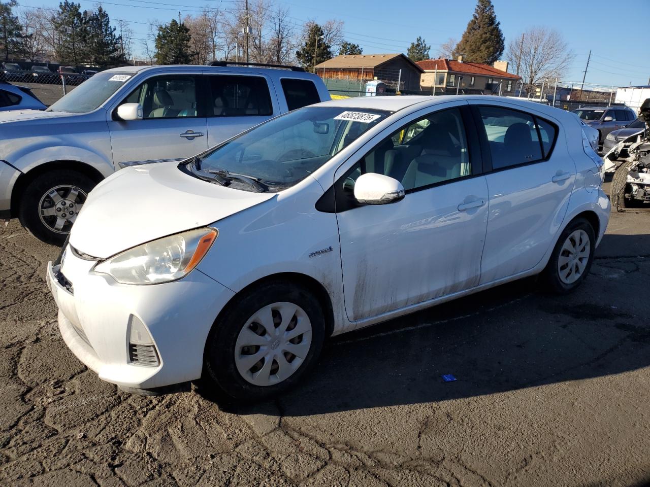 TOYOTA PRIUS C 2012