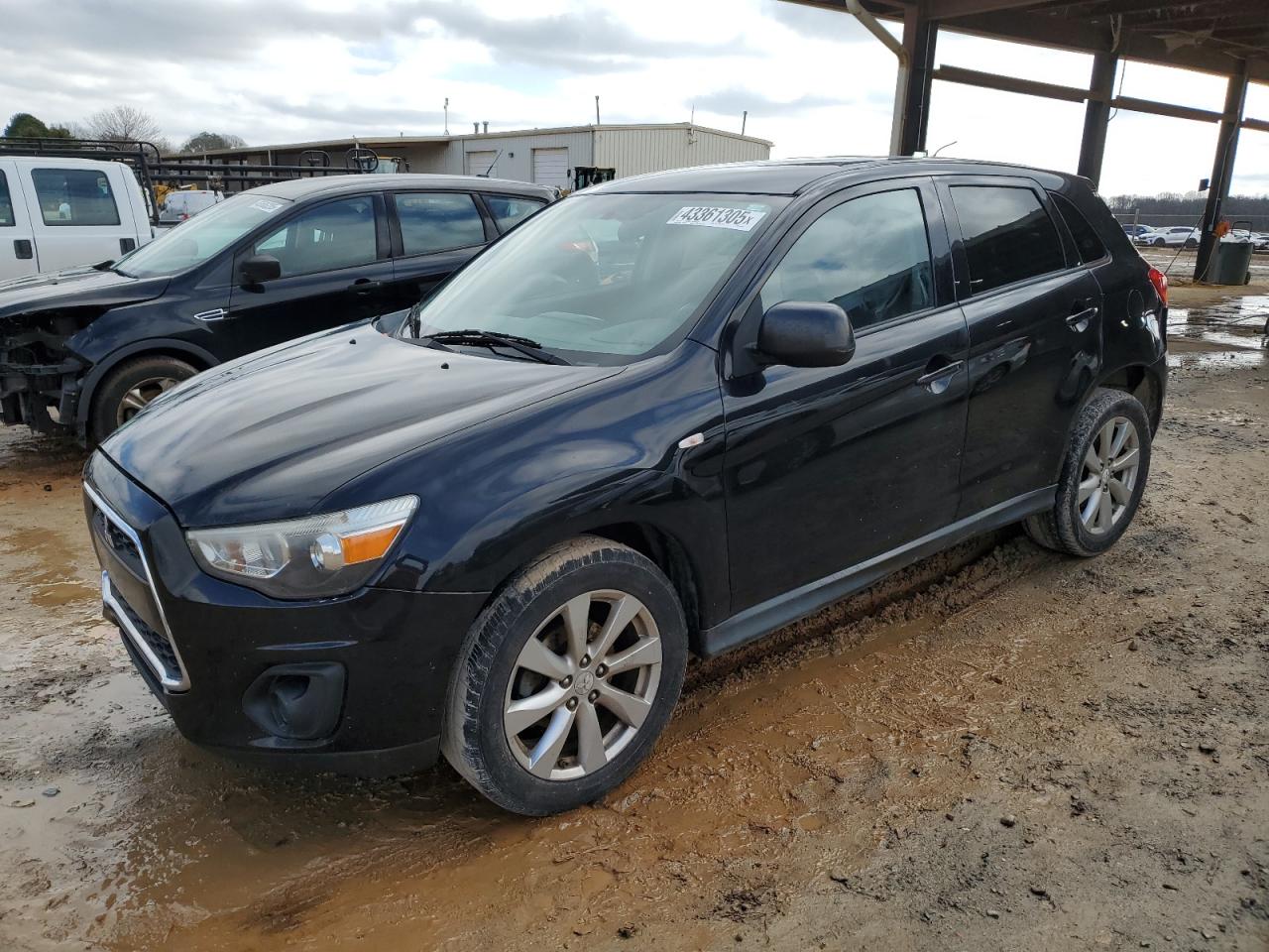 MITSUBISHI OUTLANDER 2014