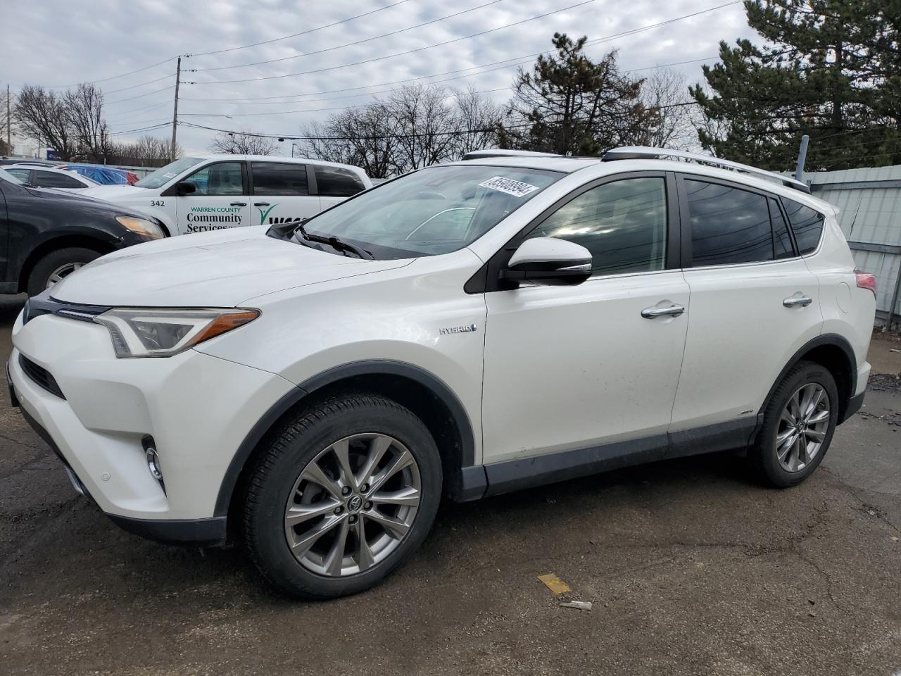 TOYOTA RAV4 HV LI 2016