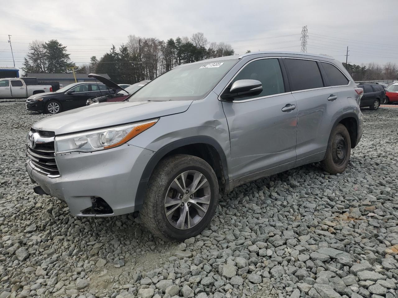 TOYOTA HIGHLANDER 2015