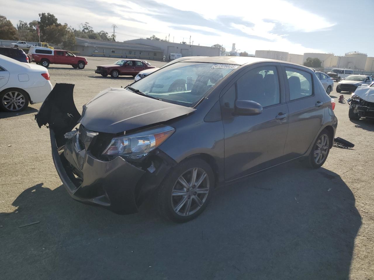 TOYOTA YARIS 2012
