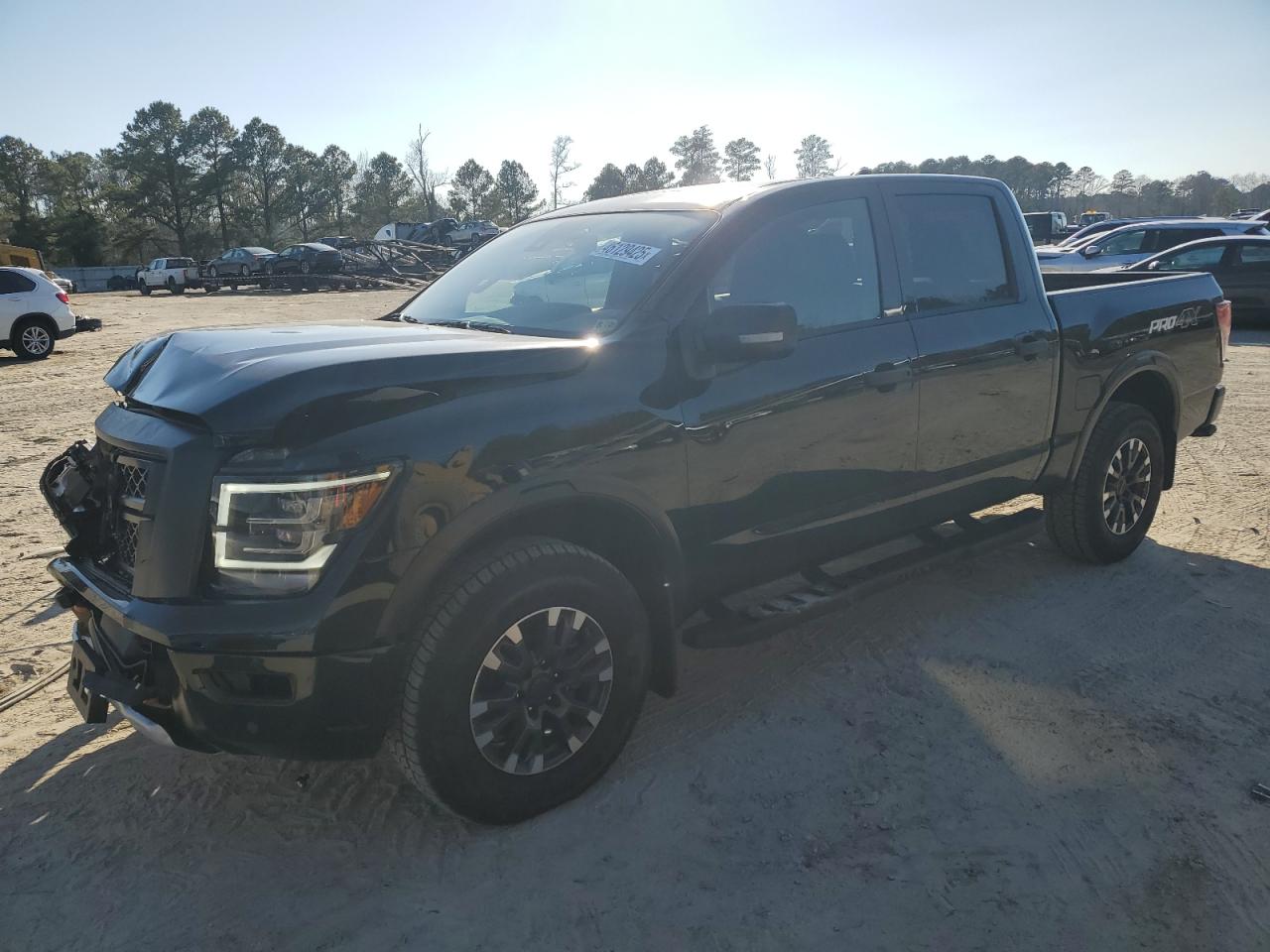 NISSAN TITAN PRO- 2024