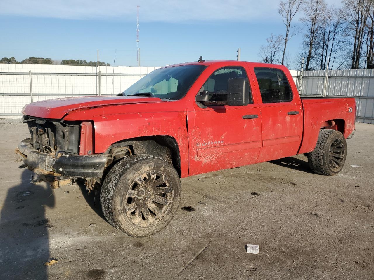 CHEVROLET SILVERADO 2011