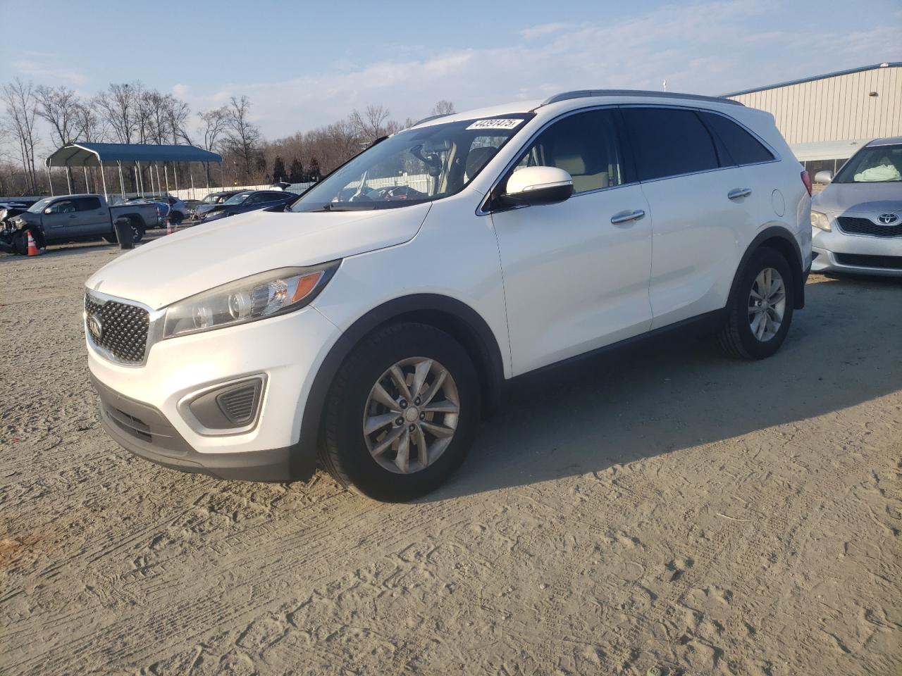 KIA SORENTO LX 2016