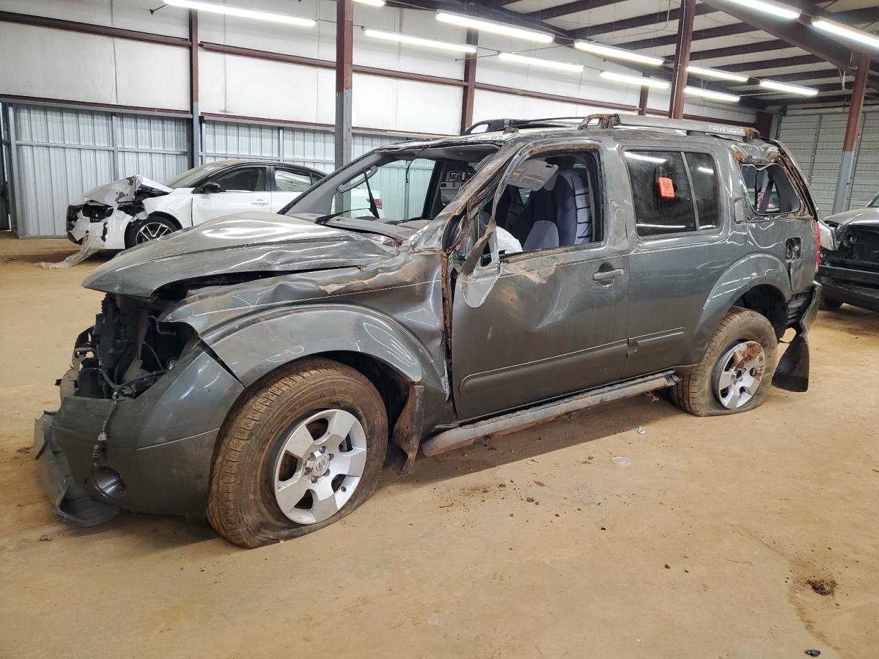 NISSAN PATHFINDER 2005