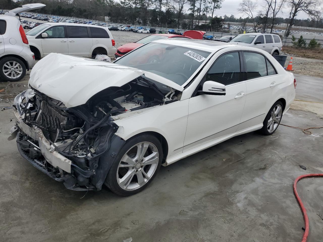 MERCEDES-BENZ E-CLASS E3 2013