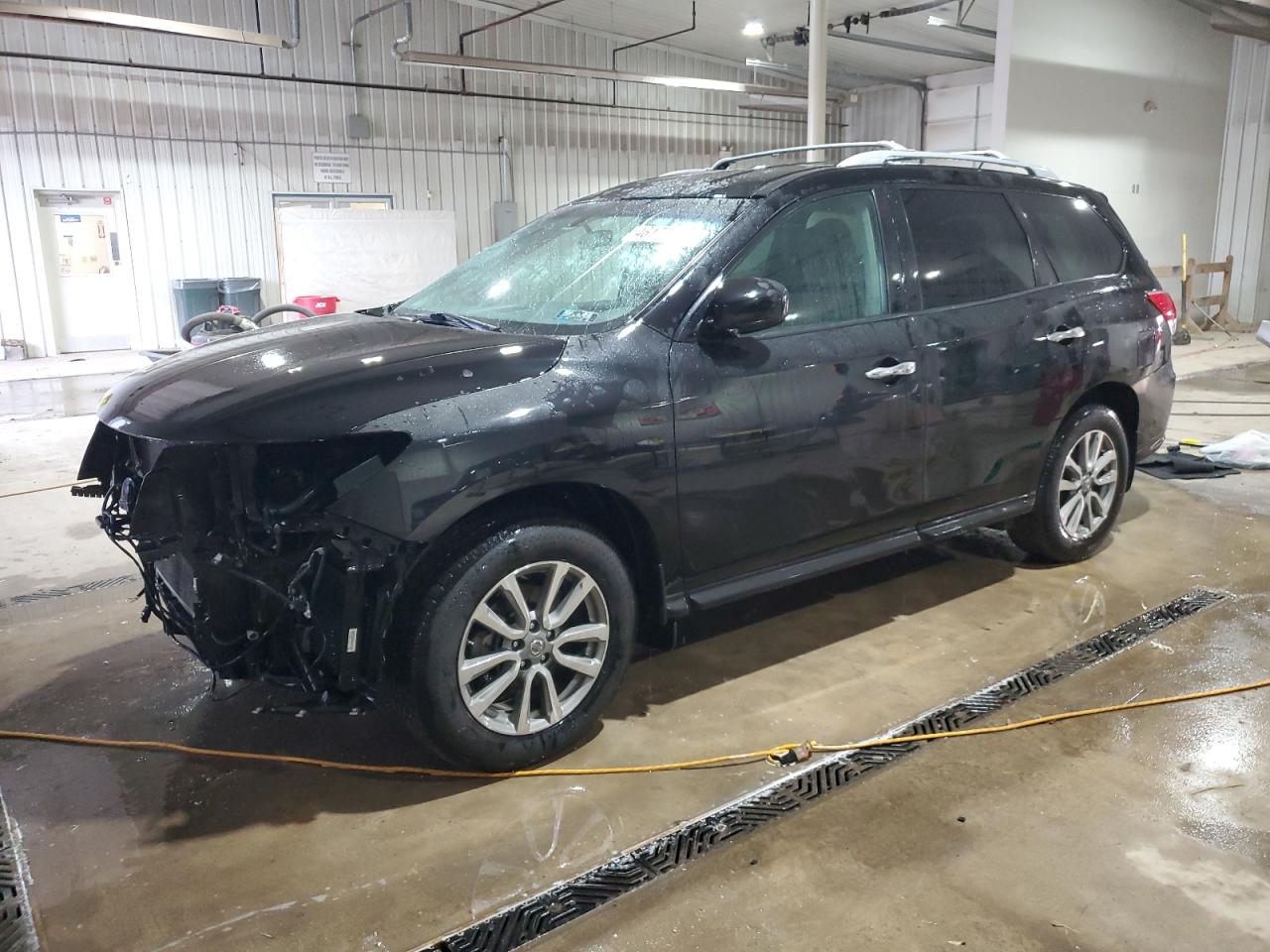 NISSAN PATHFINDER 2016
