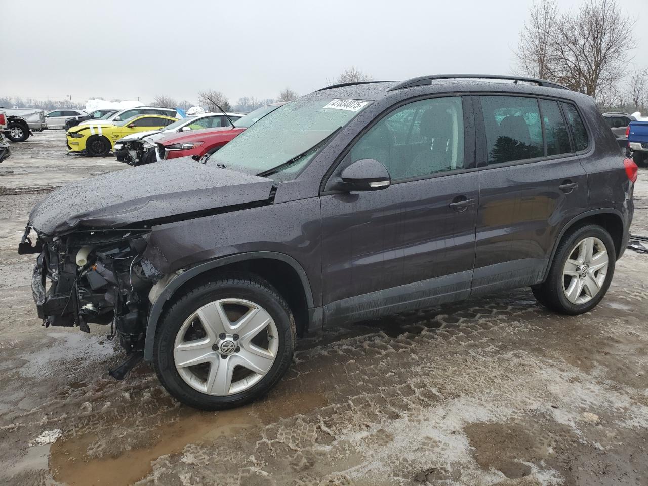 VOLKSWAGEN TIGUAN COM 2016