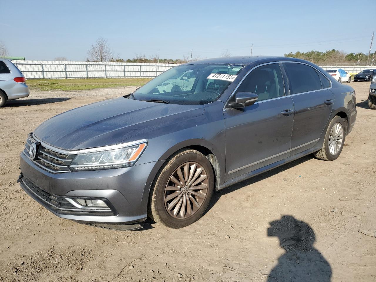 VOLKSWAGEN PASSAT SE 2016
