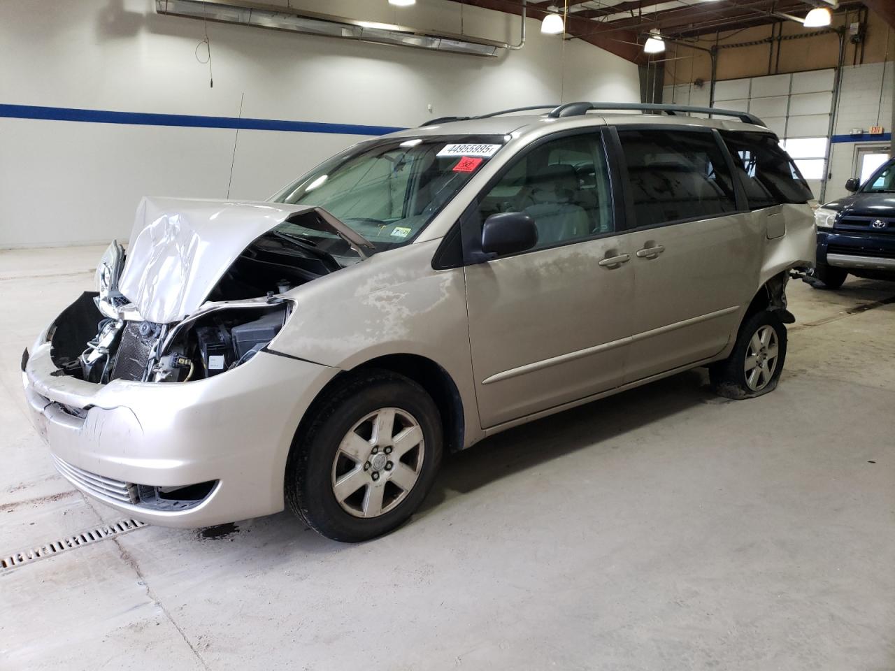 TOYOTA SIENNA CE 2005