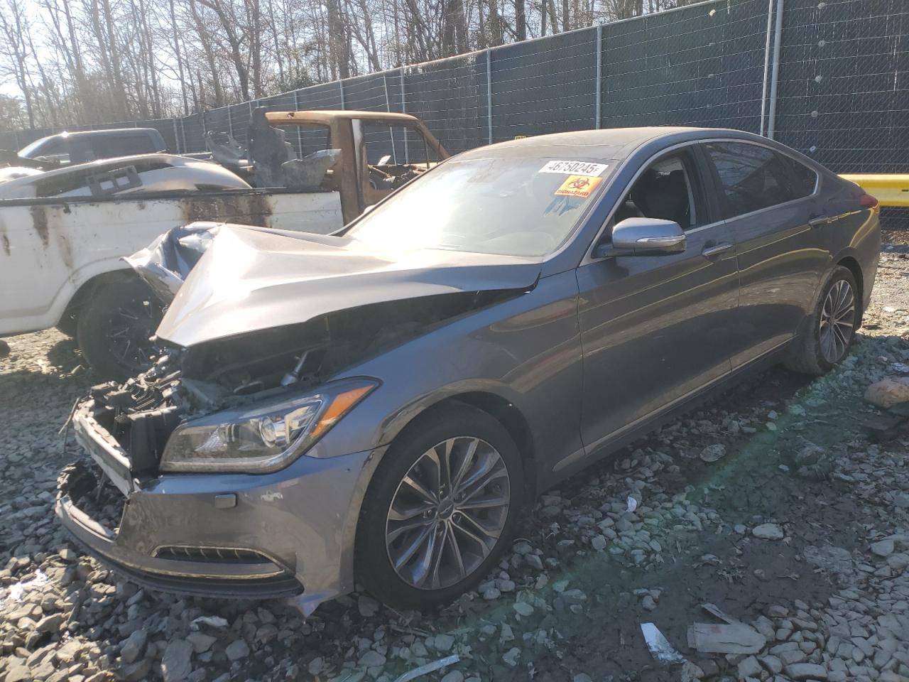 HYUNDAI GENESIS 3. 2015