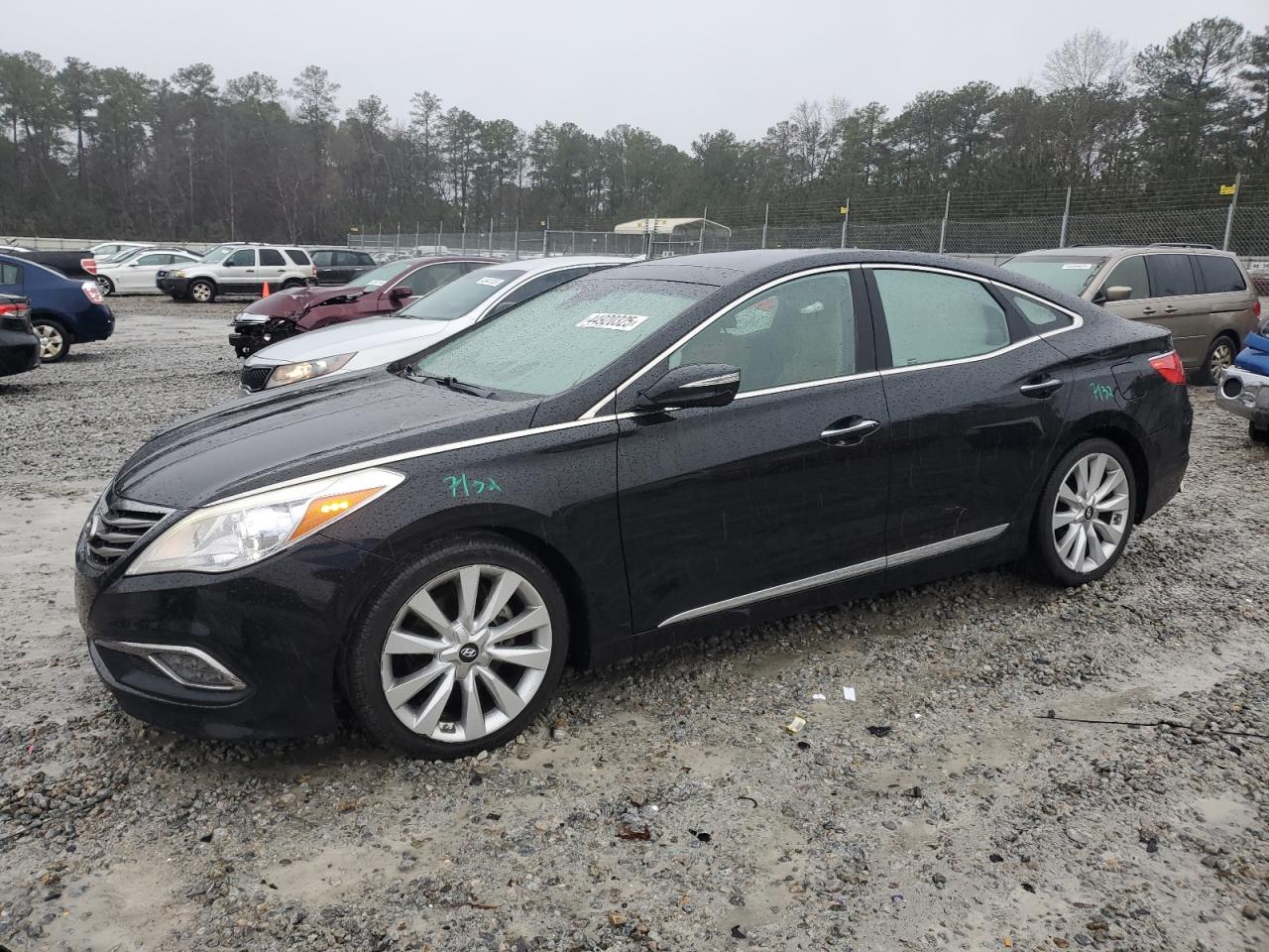 HYUNDAI AZERA LIMI 2015