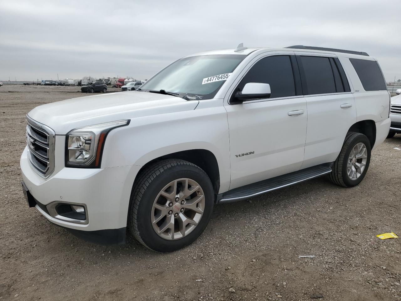 GMC YUKON SLT 2017