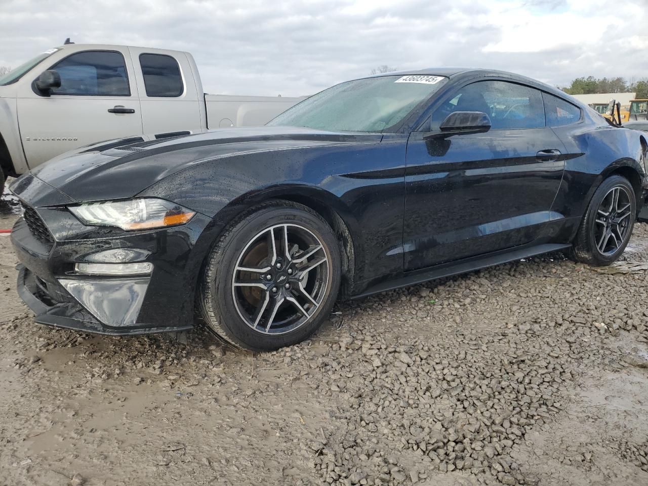 FORD MUSTANG 2022