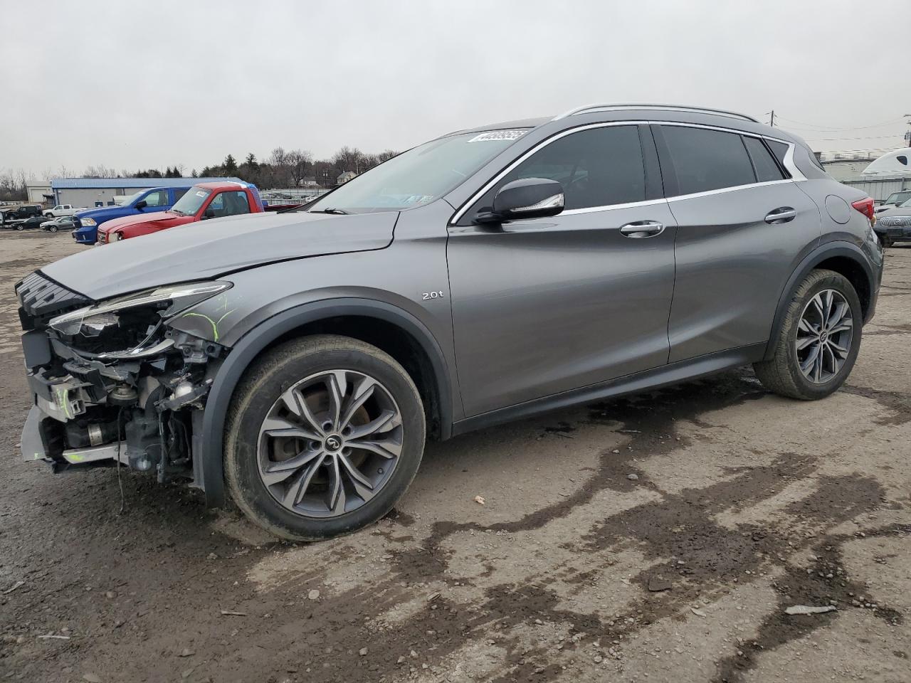 INFINITI QX30 BASE 2017