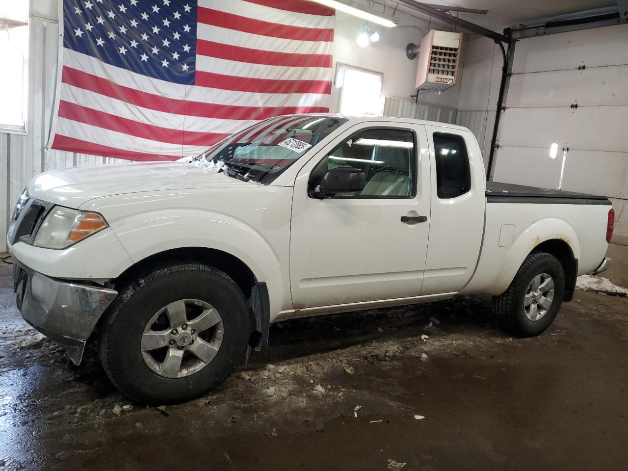 NISSAN FRONTIER K 2010