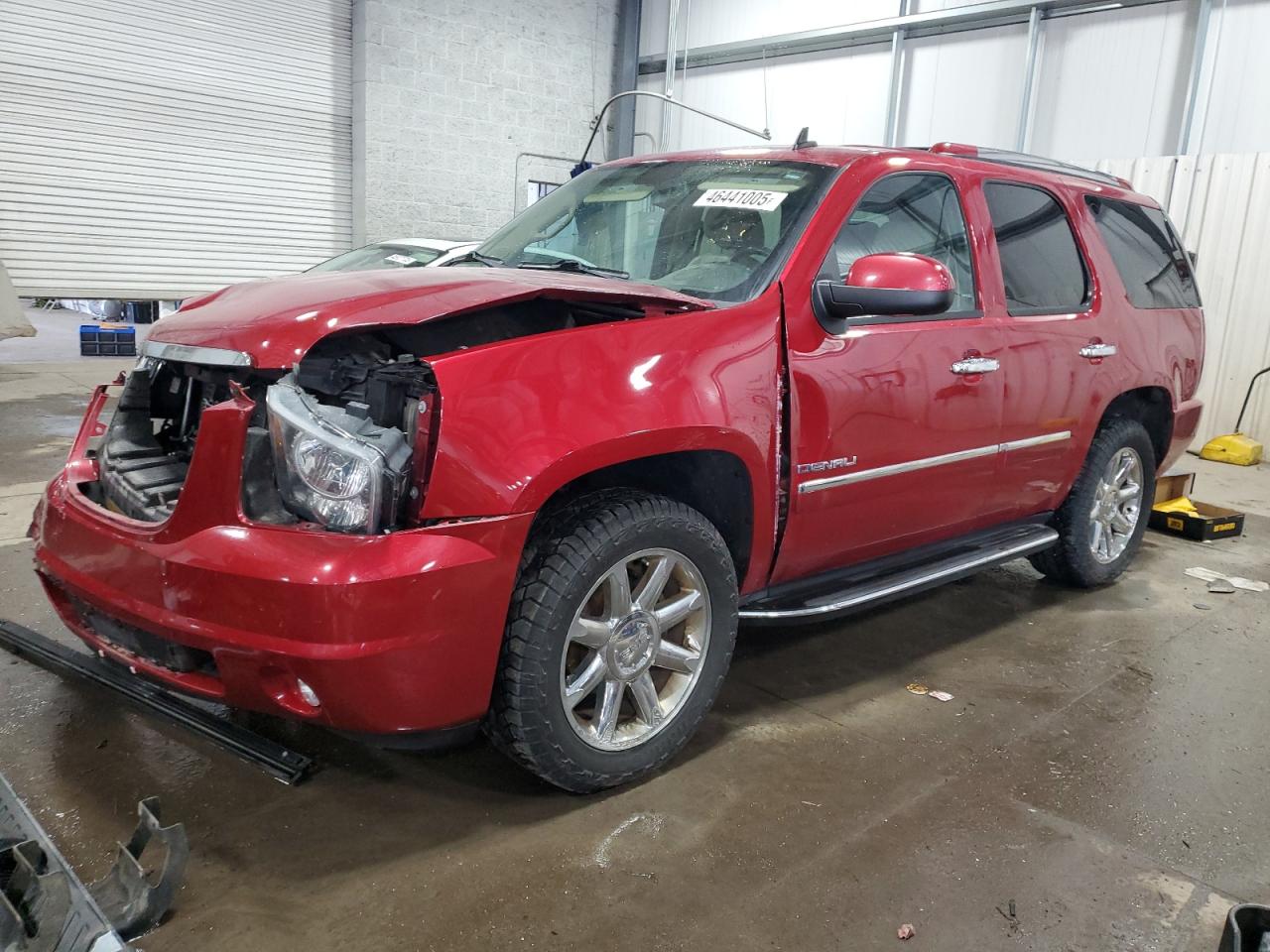 GMC YUKON DENA 2013