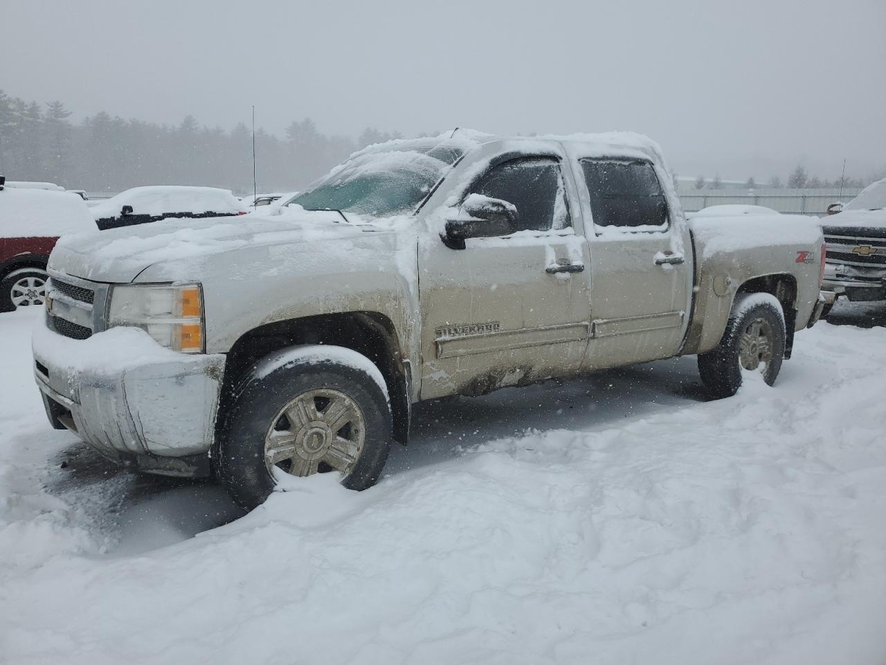 CHEVROLET SILVERADO 2012