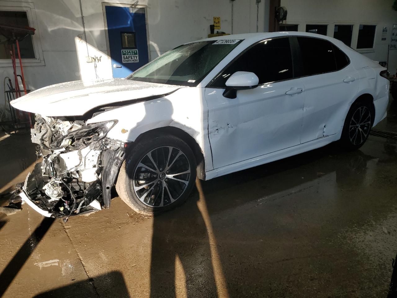 TOYOTA CAMRY L 2019