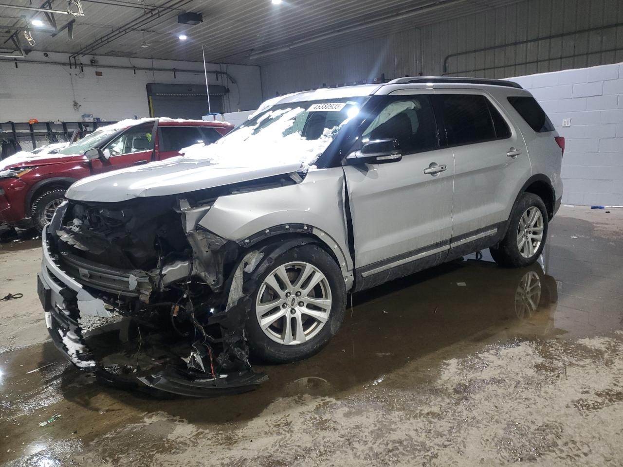 FORD EXPLORER 2018