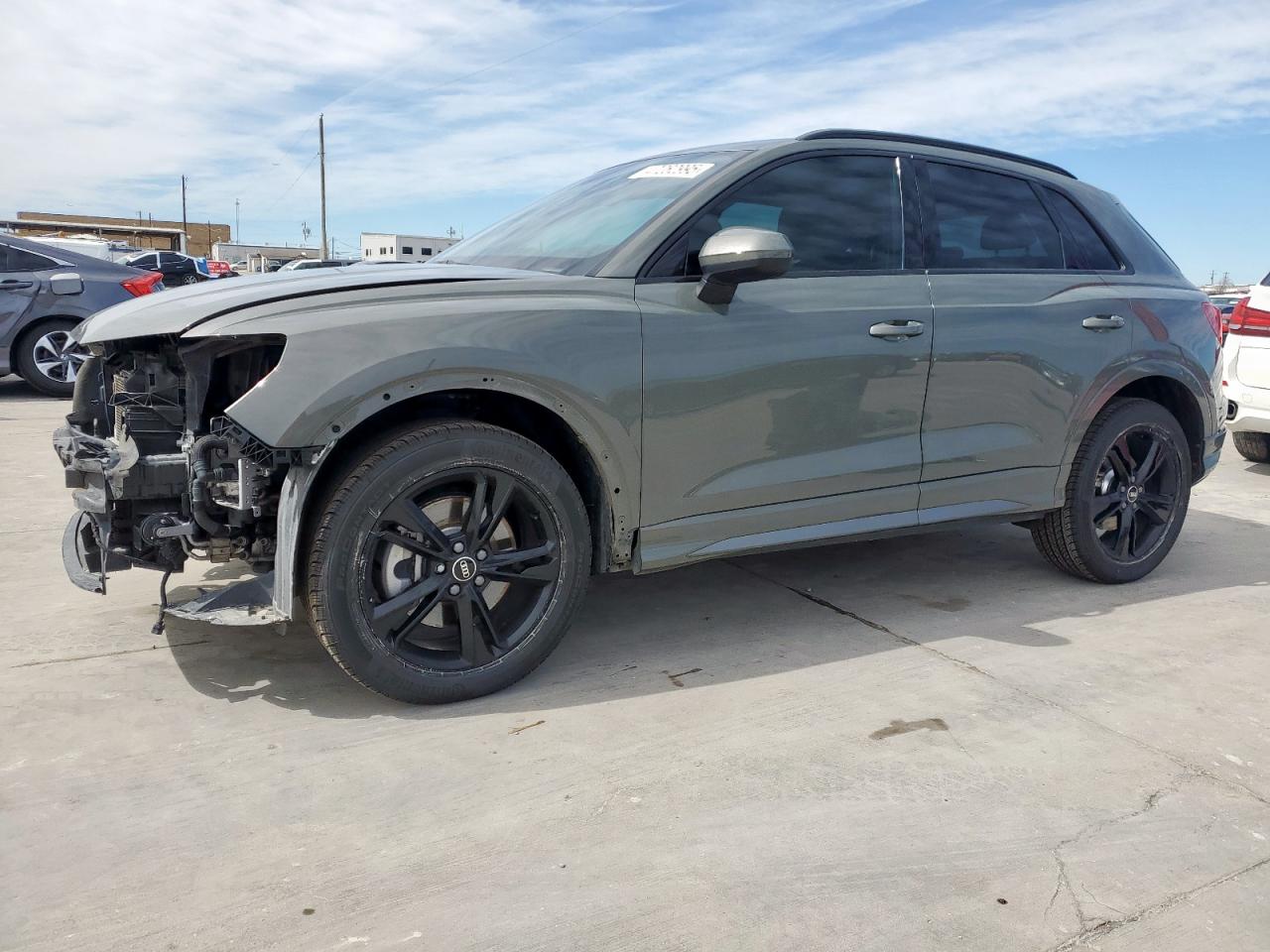 AUDI Q3 PREMIUM 2022
