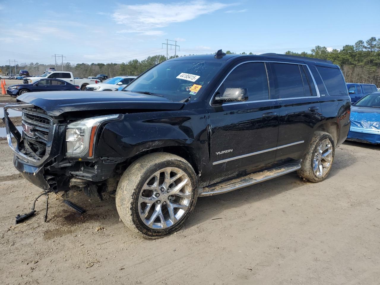 GMC YUKON SLT 2017