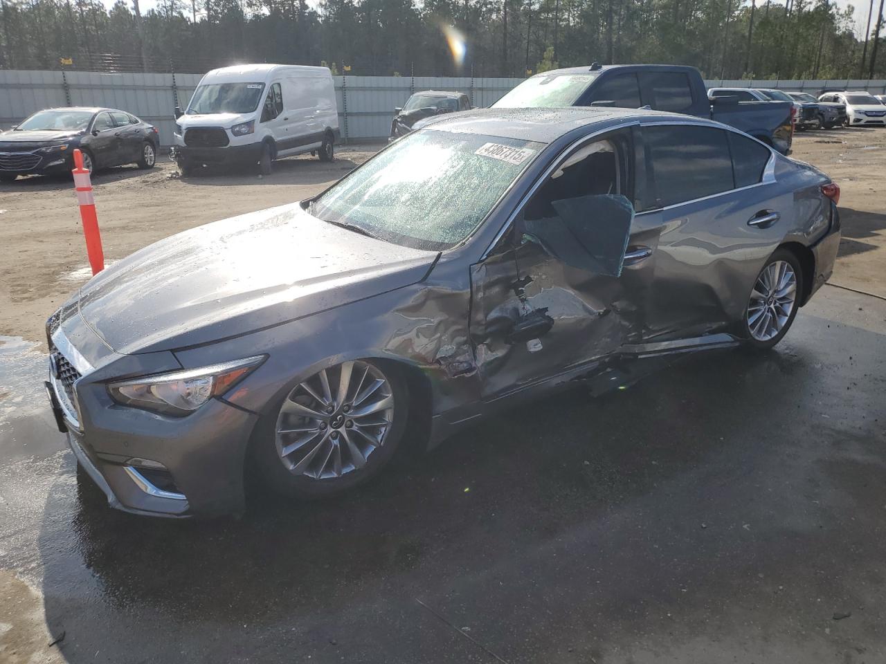 INFINITI Q50 LUXE 2021