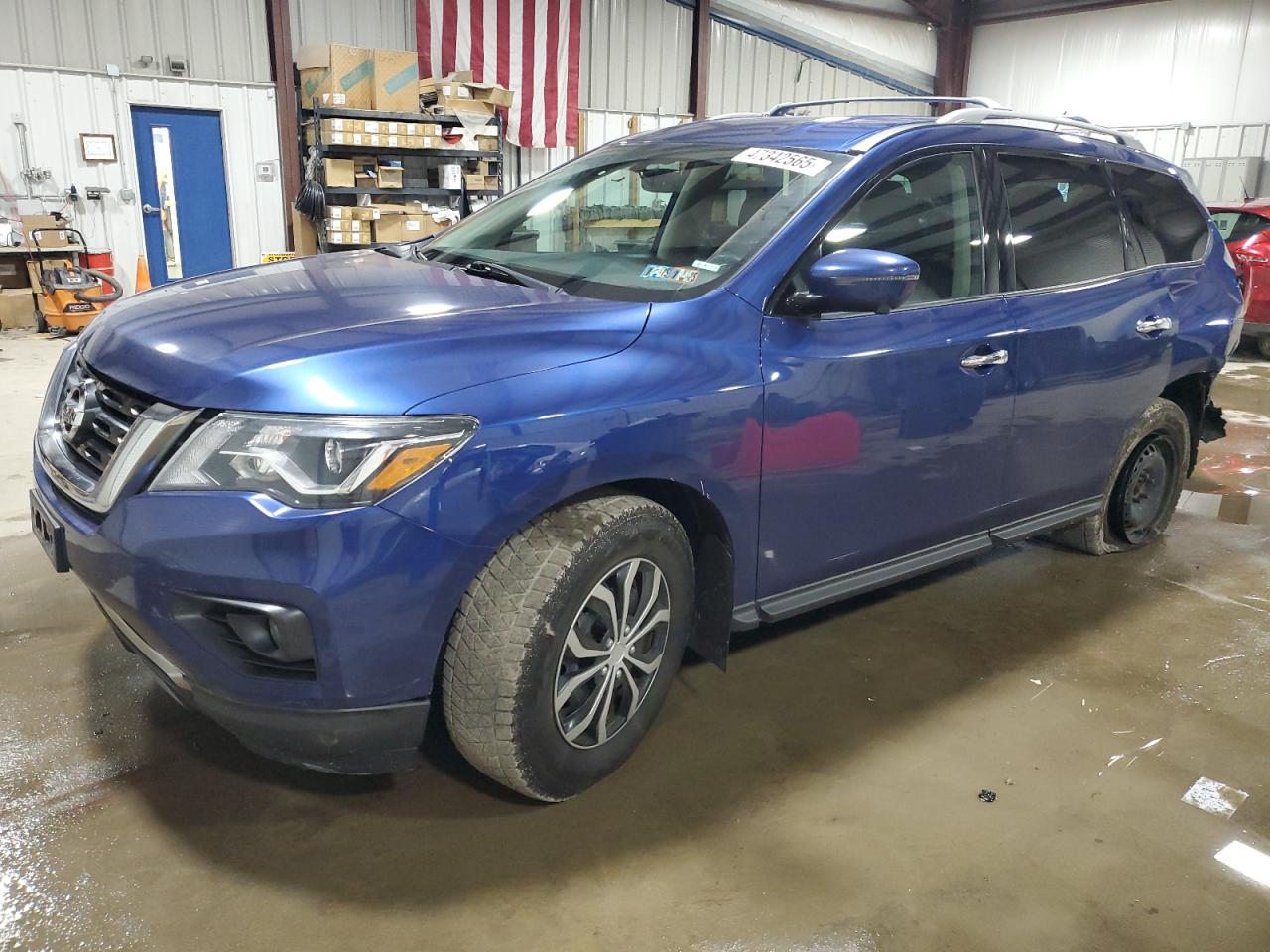 NISSAN PATHFINDER 2018