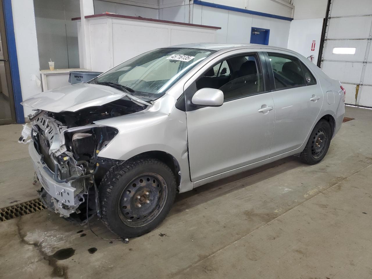 TOYOTA YARIS 2012